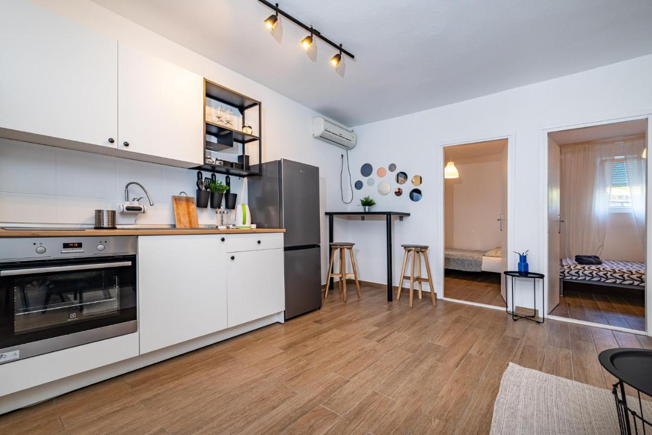 Apartment Sunset Rovanjska Eksteriør billede